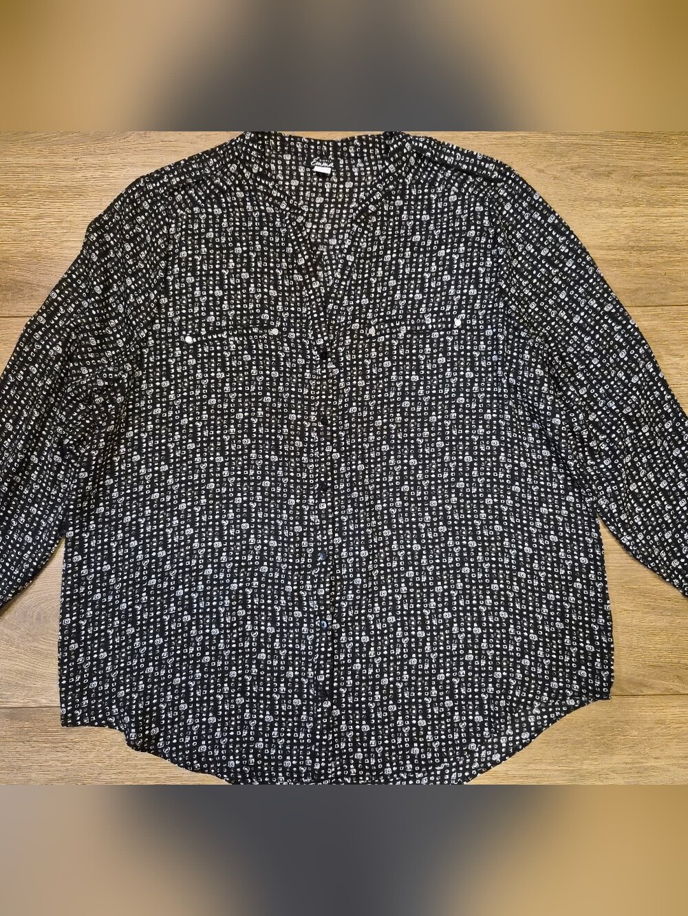 [EUC] Simply Emma Black Geometric Print Button Up Blouse 2X Convertible Sleeves